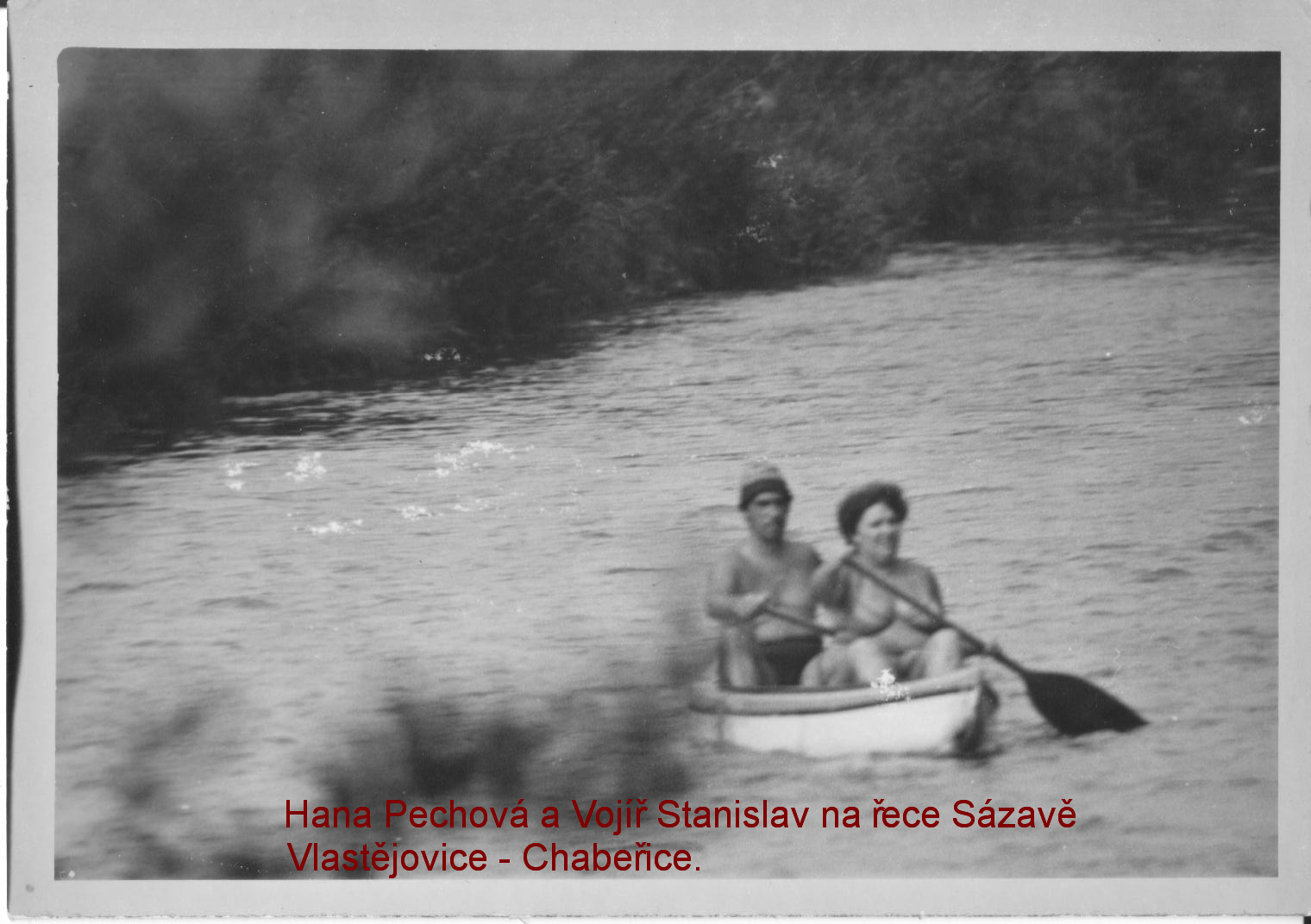 Vodáctví zbytky fotek 001 Hanka a já Sázava.jpg